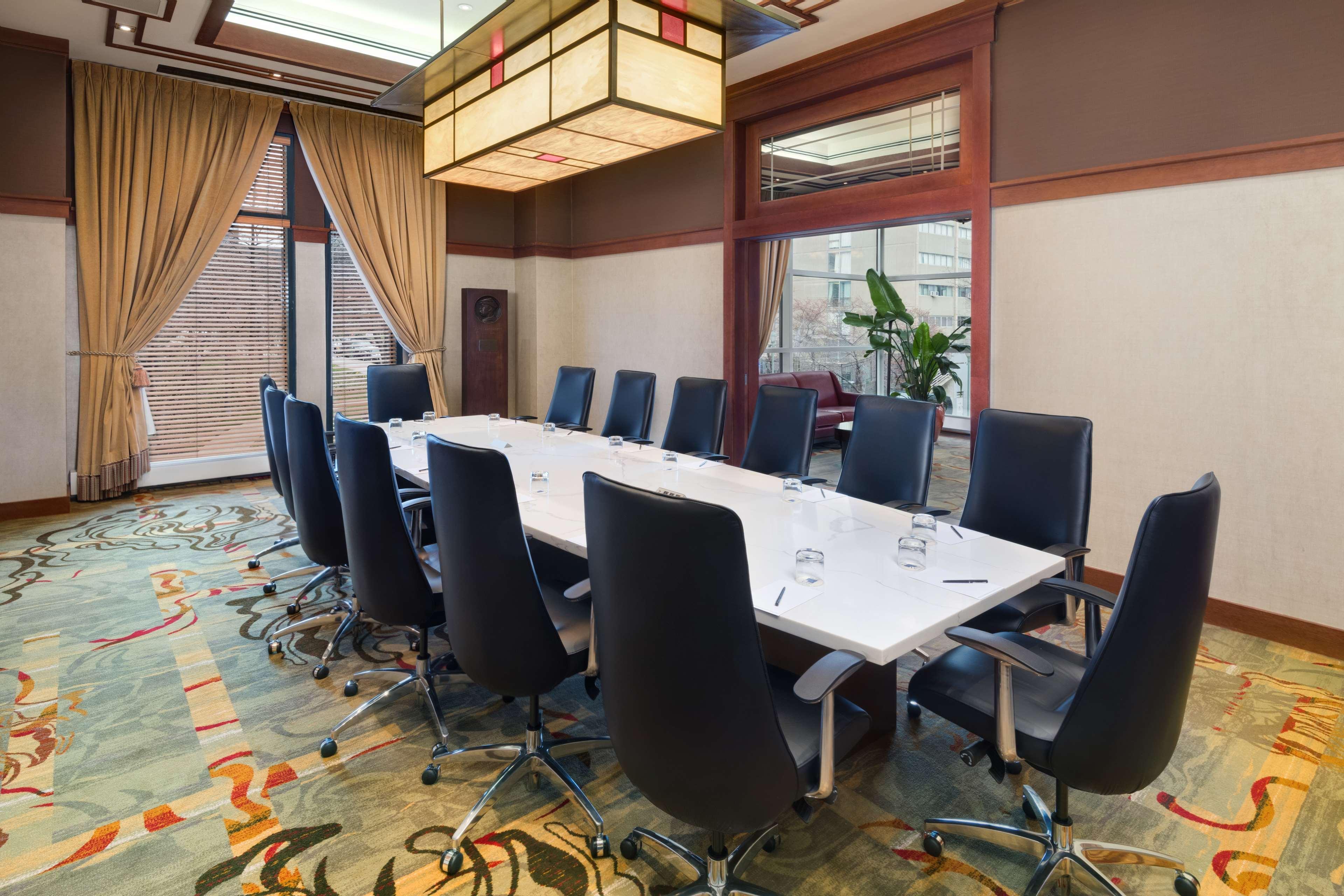The Inn At Penn, A Hilton Hotel Philadelphia Buitenkant foto