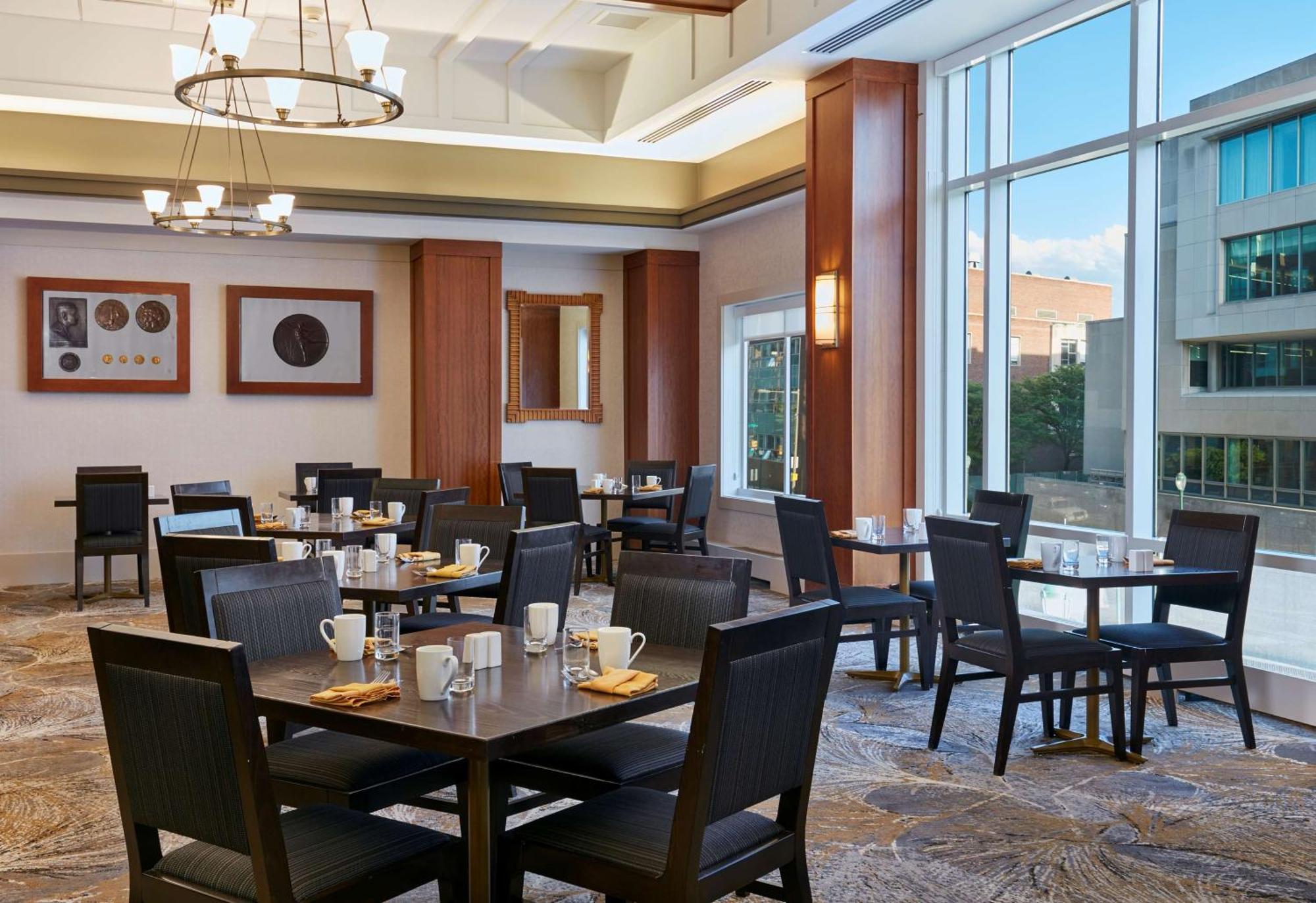The Inn At Penn, A Hilton Hotel Philadelphia Buitenkant foto